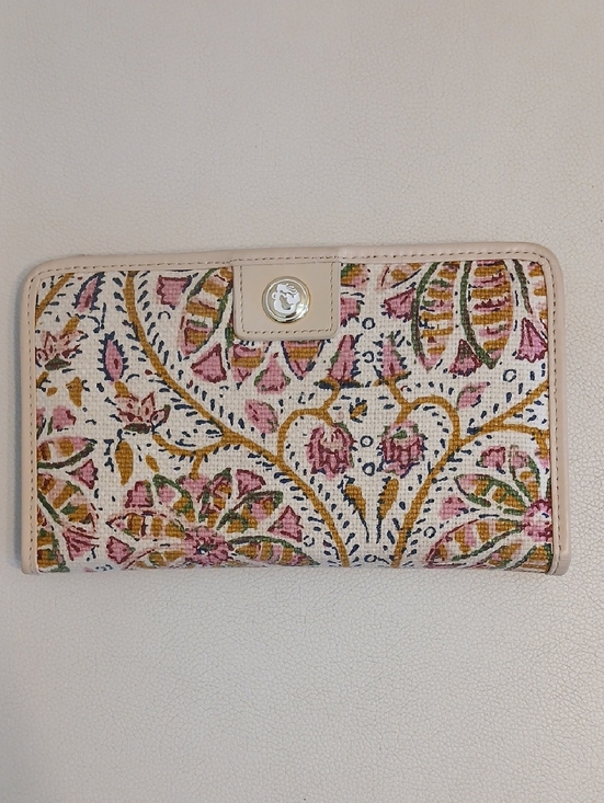 Spartina 449 Handbags - Spartina 449 Floral Printed Wallet in Cream, Pink, Green, Gold